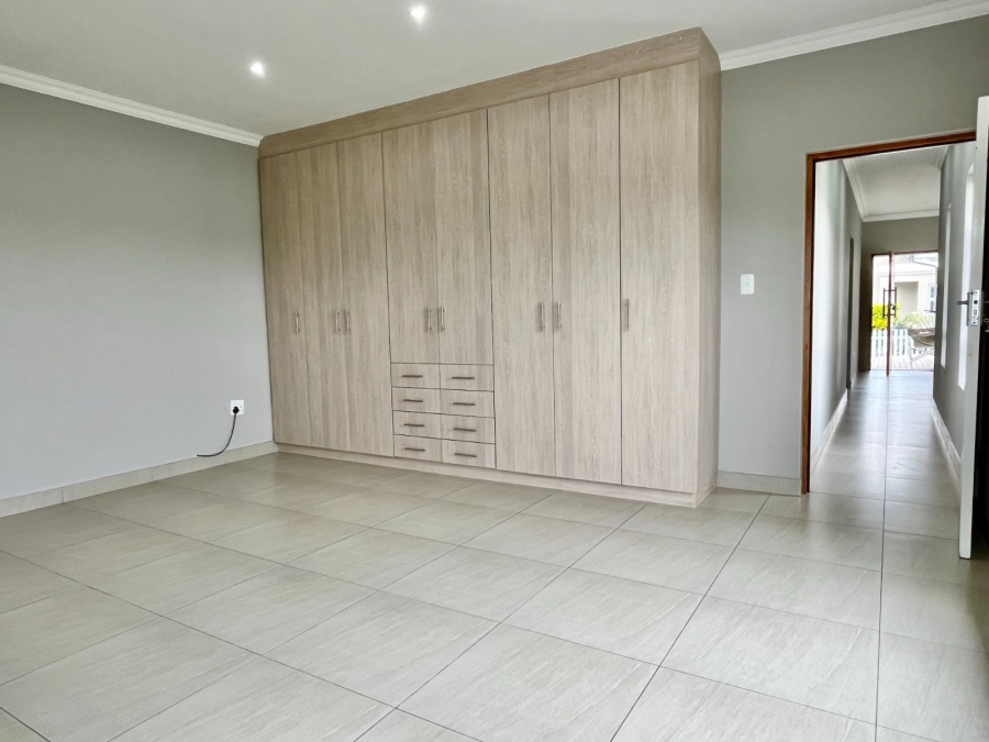 3 Bedroom Property for Sale in Kraaibosch Country Estate Western Cape